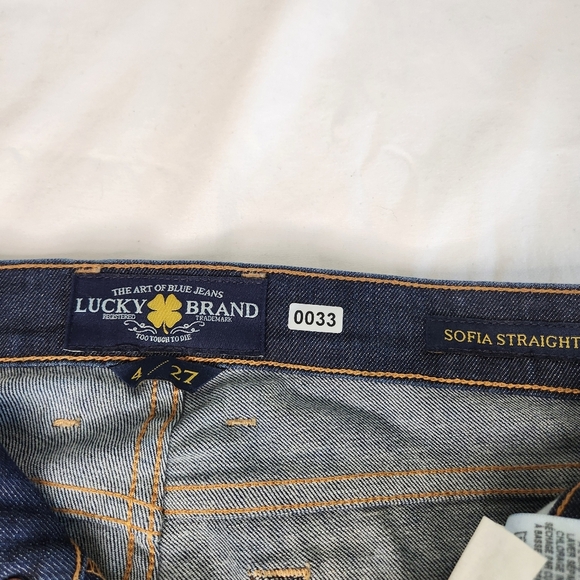 Lucky Brand Sofia Straight Blue Jeans Size 4/27. Medium Blue Lightly Distressed - Picture 3 of 14